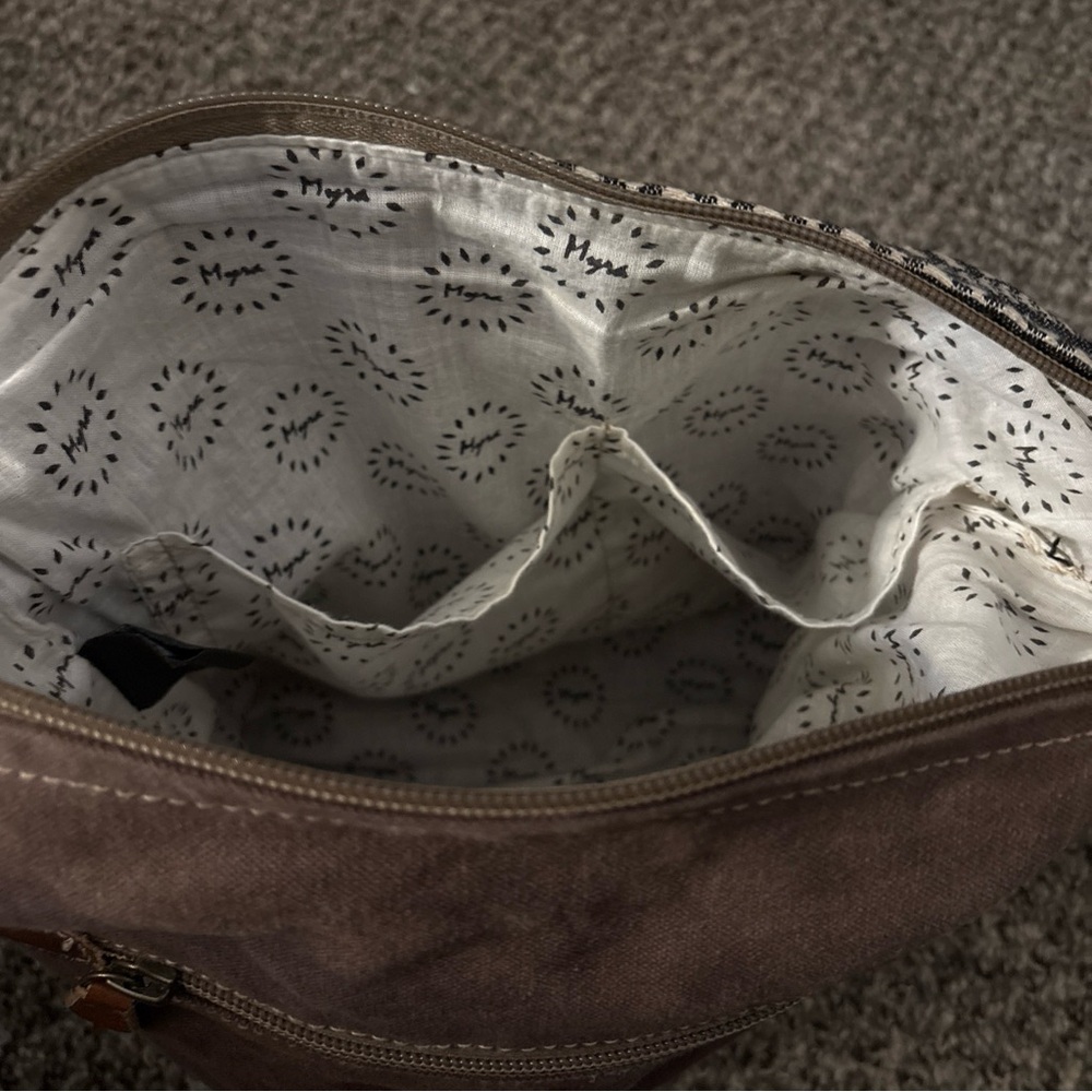 Myra Bag Western leather Crossbody bag, Upcycled Canvas And Cowhide Detail - Picture 4 of 7